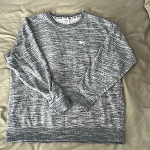 PINK crewneck size medium